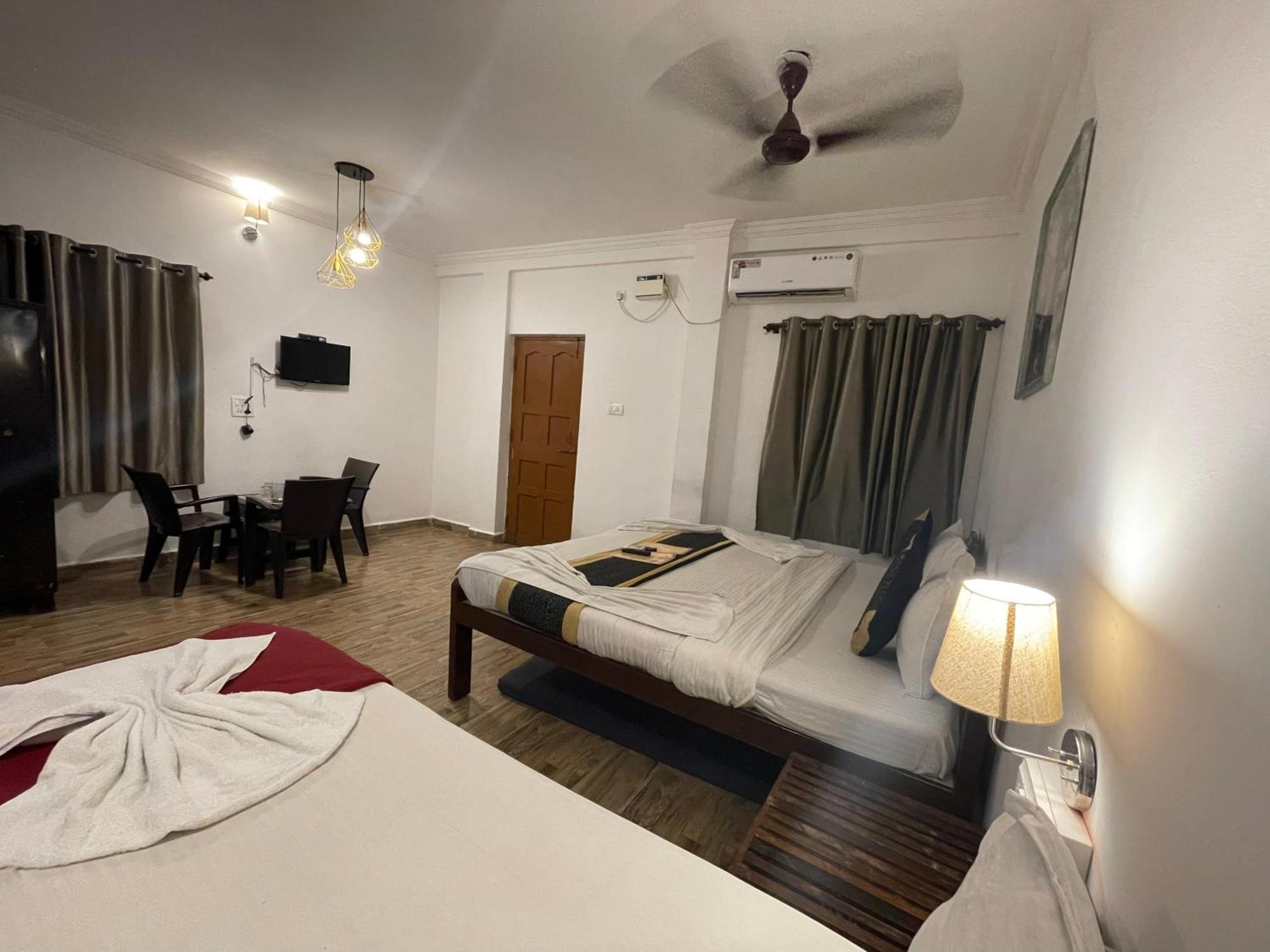 Rj14 Accommodations At Baga Beach Eksteriør billede