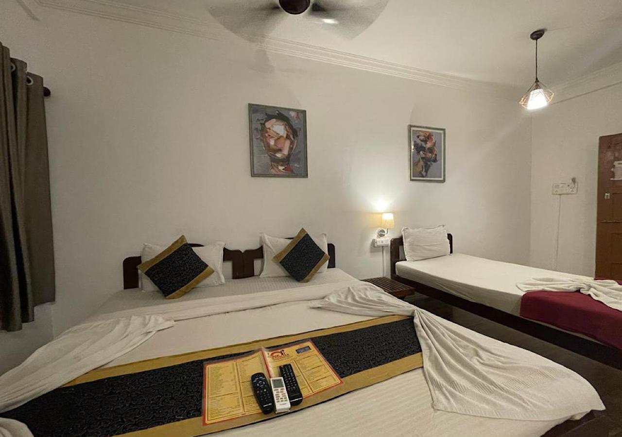 Rj14 Accommodations At Baga Beach Eksteriør billede
